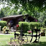 La Vallee * La Tour-dʼAuvergne