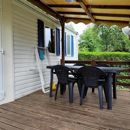 La Vallee Campsite La Tour-d'Auvergne